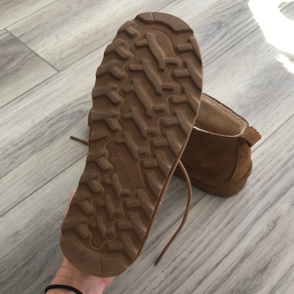 Bearpaw Slipper Shoes - Picture 3 of 9